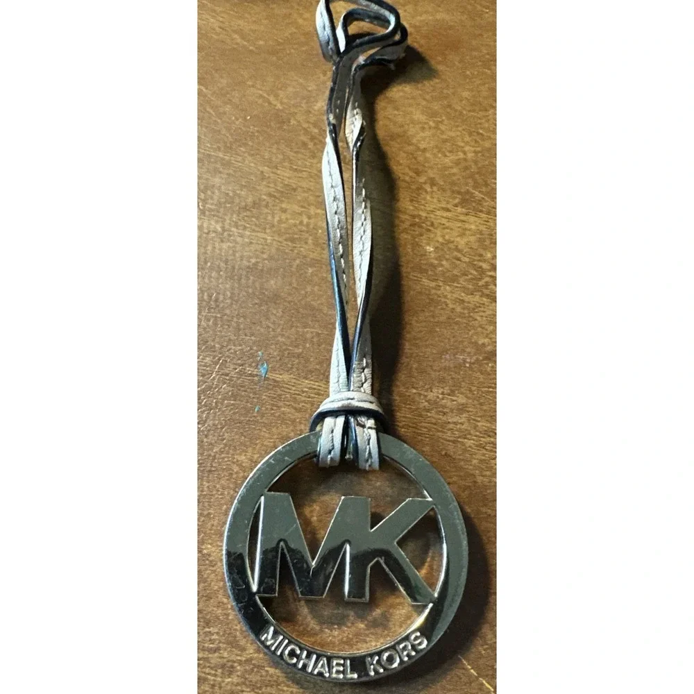 Michael Kors Beige-Blackleather and Gold Keychain/Key Fob